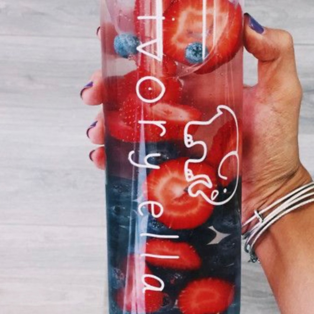 Brand new ivory Ella Water Bottle